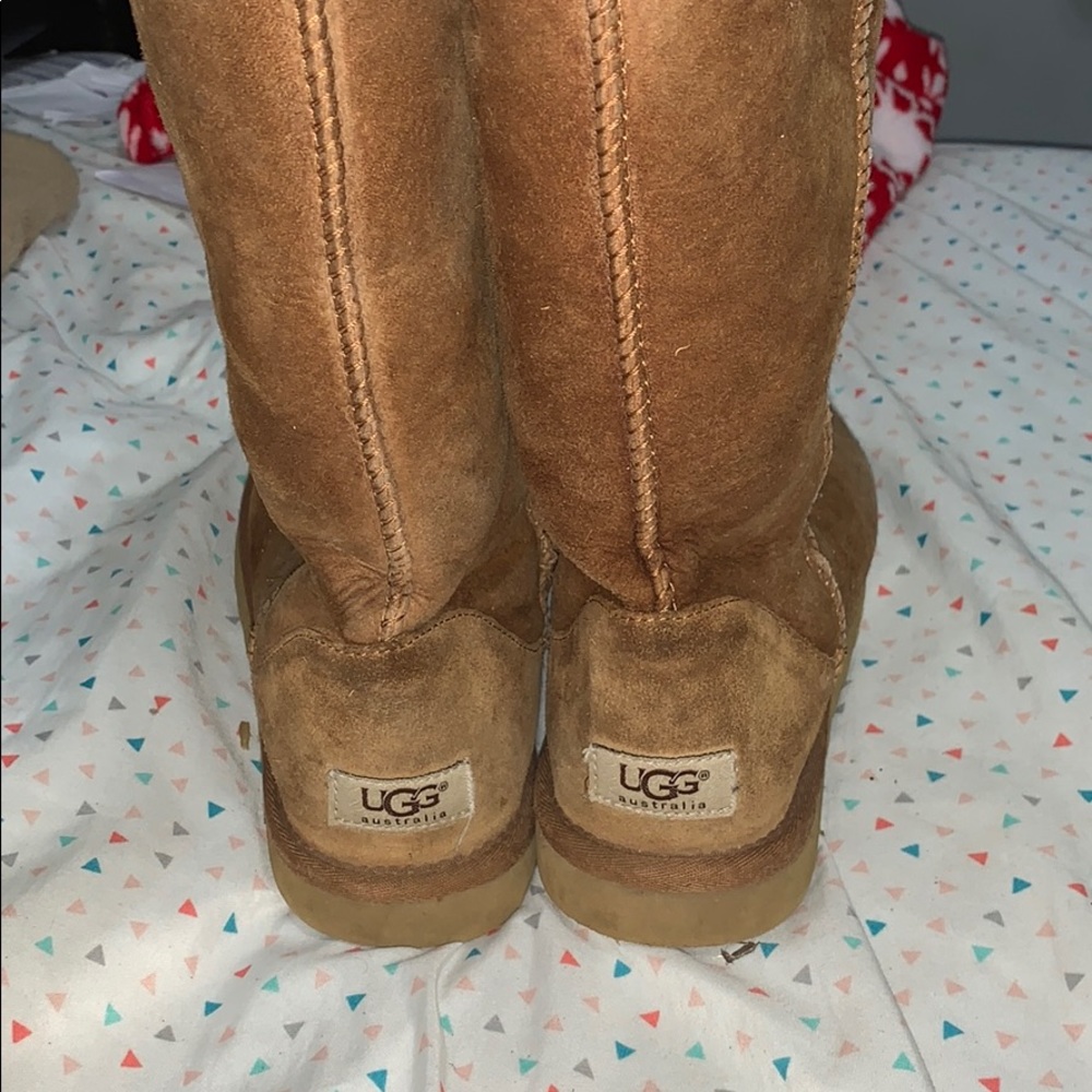 COPY - Brown UGG boots size 8.